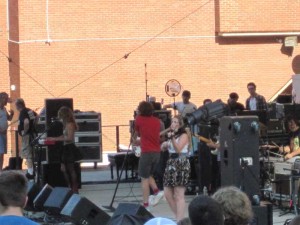 090801_rarariot03