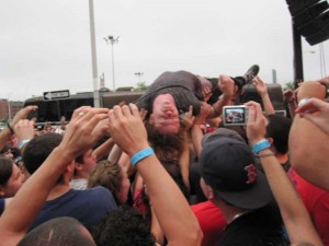 090802_prov_cageelephant50