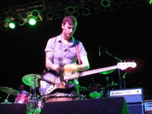 bearhands_090731_hartford03