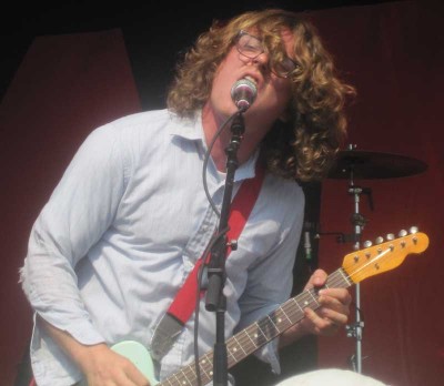 Joey Siara of The Henry Clay People belts it out to the Clambake crowd.